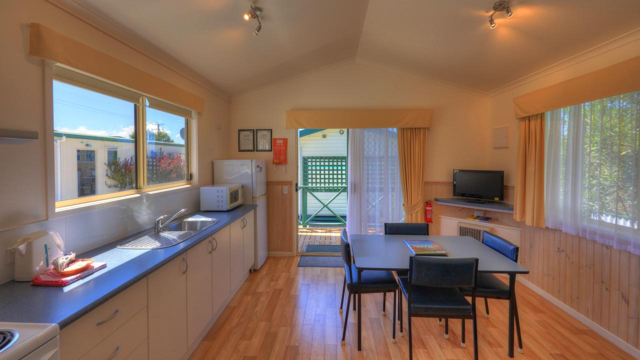 Bicheno Cabin Park Hotel Ngoại thất bức ảnh